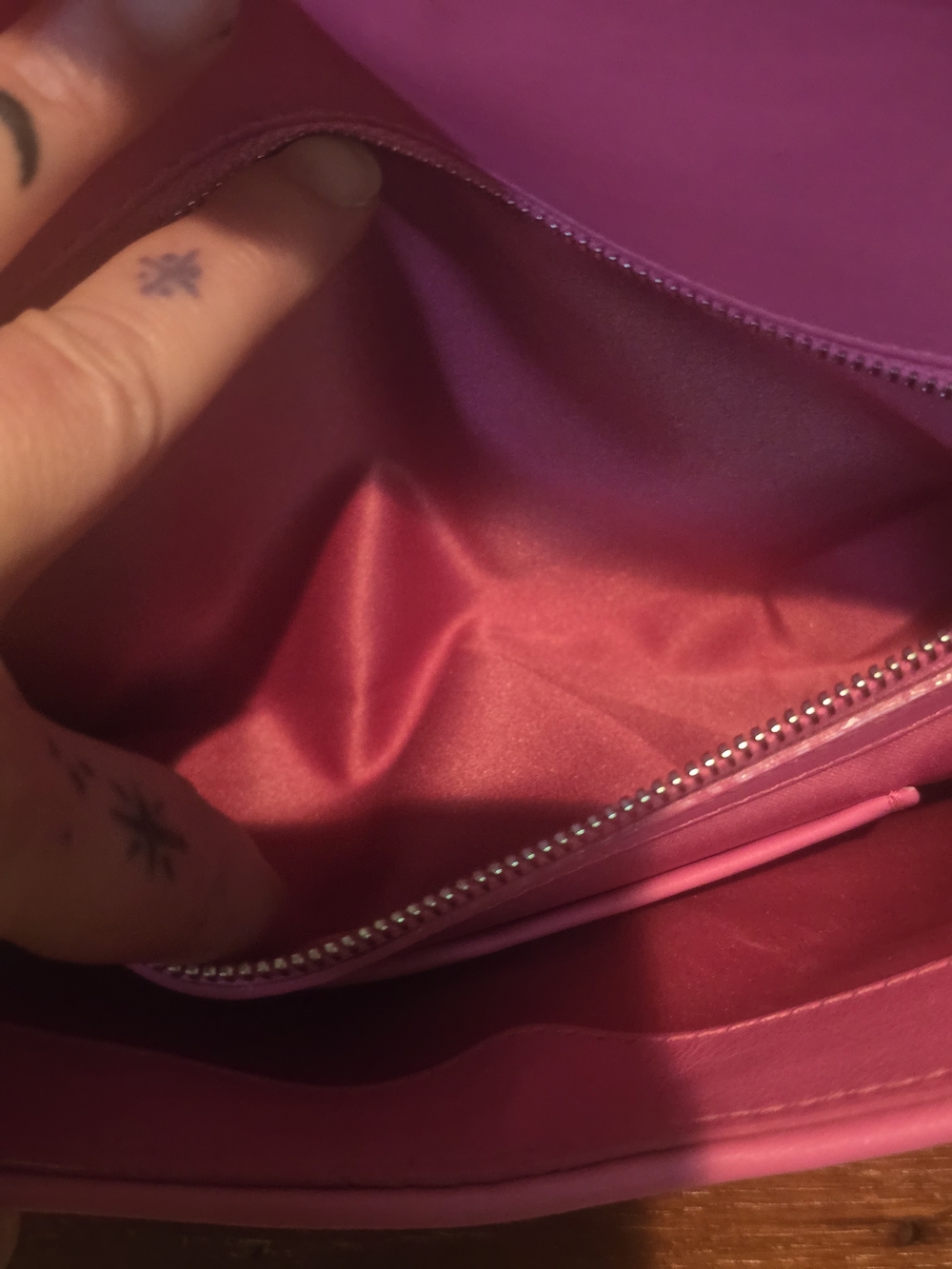Moschino By Jeremy Scott Pink Barbie Logo Crossbody Bag - Picture 9 of 16